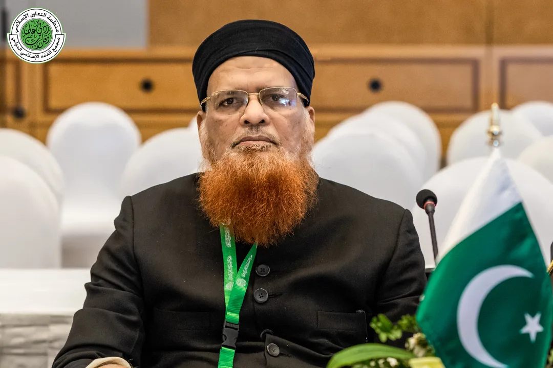 امن مذاکرات کی کامیابی پر پوری دنیا کا مفاد وابستہ ہے: مفتی تقی عثمانی