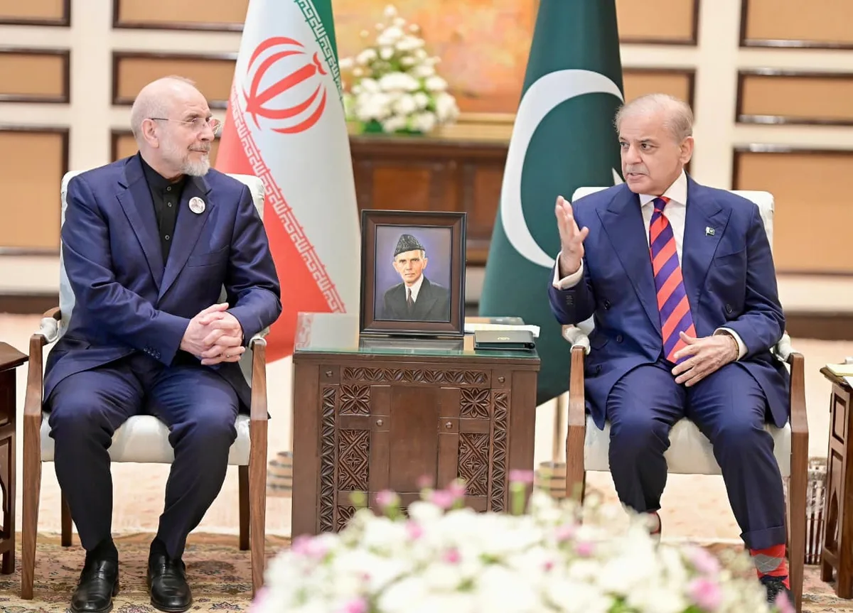 وزیراعظم شہباز شریف سے ایرانی وفد کی ملاقات، امن کیلئے ثالثی کردار جاری رکھنے کے عزم کا اعادہ