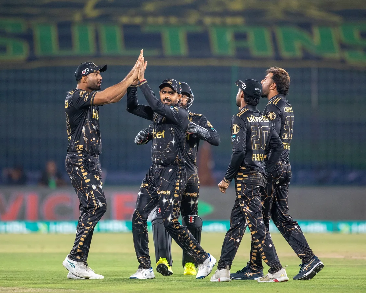 پی ایس ایل 11: پشاور زلمی نے ملتان سلطانز کو 24 رنز سے شکست دے دی