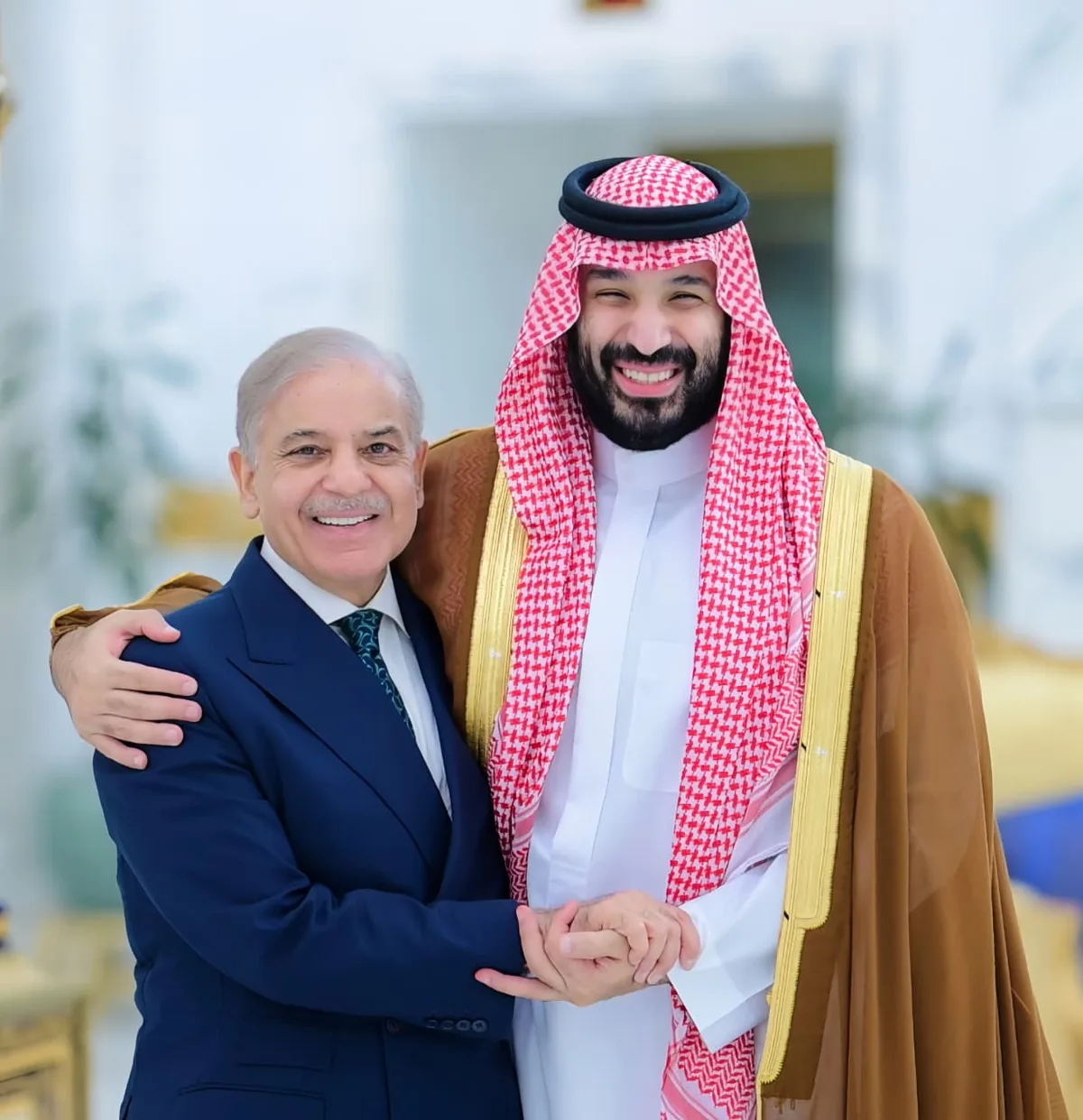 وزیراعظم شہباز شریف کی سعودی ولی عہد محمد بن سلمان سے اہم ملاقات