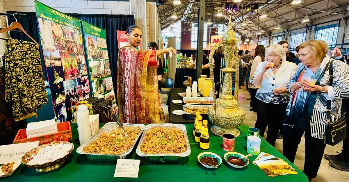 کینیڈا میں پاکستانی کھانوں کی بھرپور پذیرائی