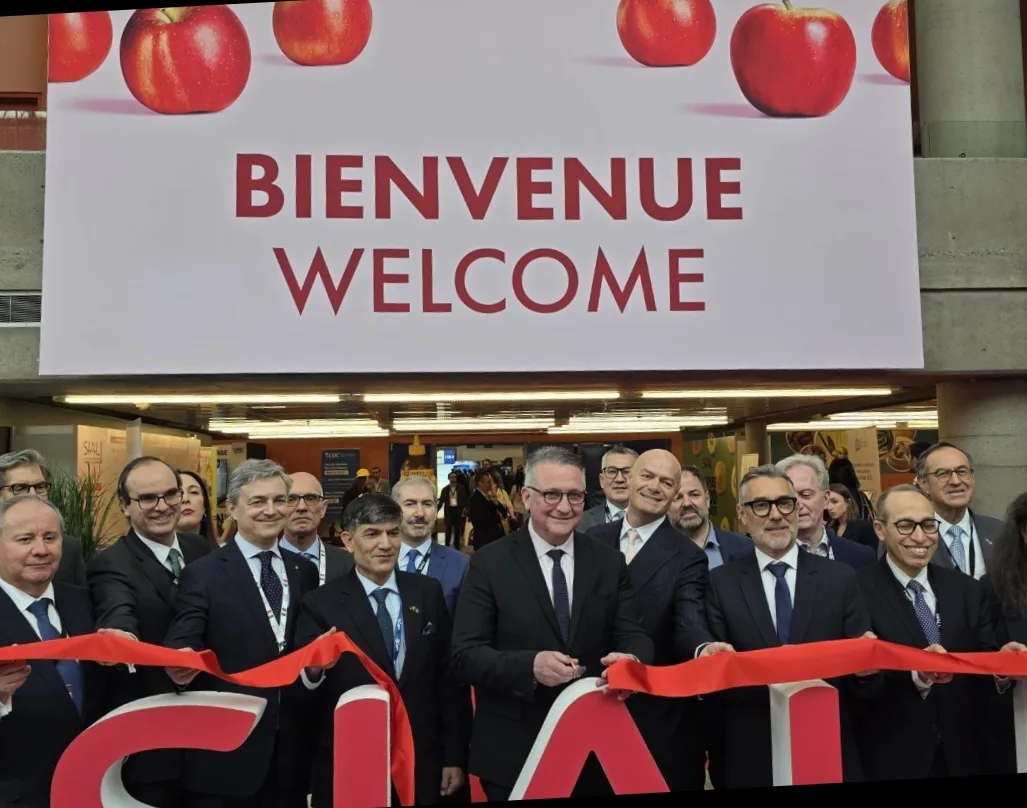 کینیڈا میں پاکستانی مصنوعات کی نمائش، برآمدات بڑھانے پر زور