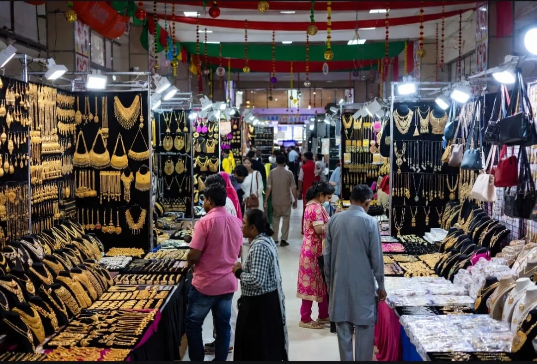 کینیڈا میں عید بازار سج گیا، پاکستانی ثقافت کے رنگ بکھر گئے