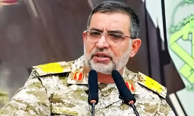 امریکی مطالبہ مسترد، ایران کا نئے محاذ کھولنے کا انتباہ، جنگ کی صورت میں سخت ردعمل کا اعلان