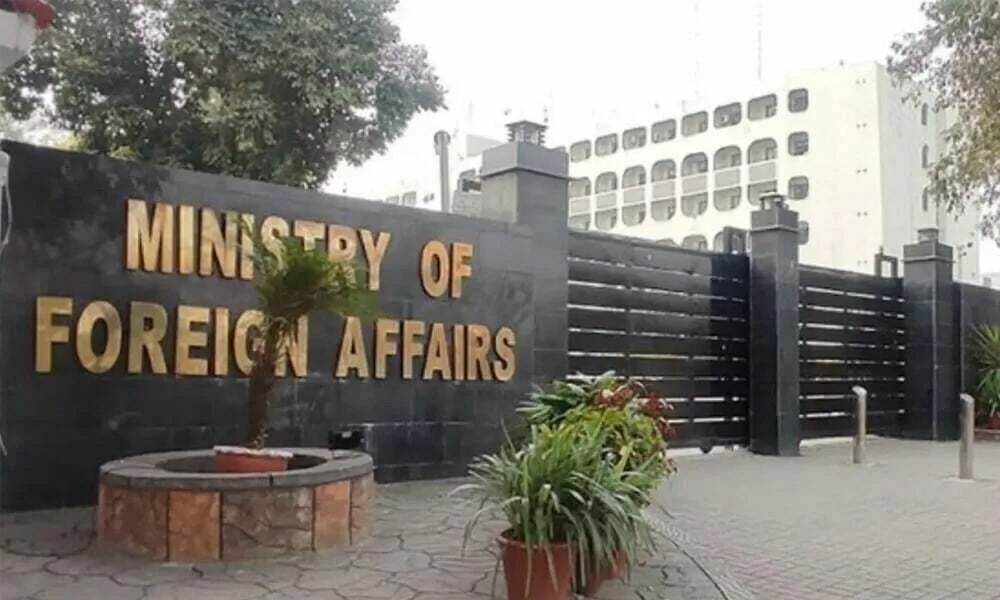 پاکستان نے افغانستان میں دہشت گردوں کے خلاف کارروائی پر بھارتی بیان مسترد کر دیا