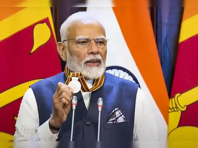 برطانوی جریدے کا دعویٰ: مودی کو ملنے والے کئی غیر ملکی ایوارڈز دوروں سے چند روز قبل ہی تخلیق کیے گئے