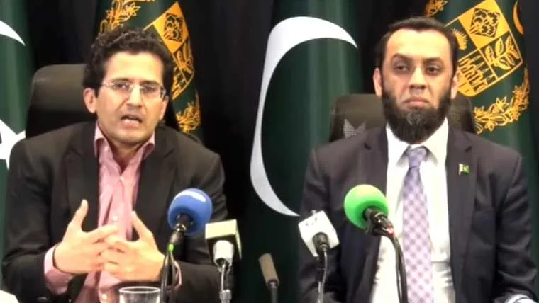 کابینہ کا بڑا فیصلہ: اوگرا اب روزانہ پٹرولیم مصنوعات کی قیمتوں کا تعین کرے گی، علی پرویز ملک