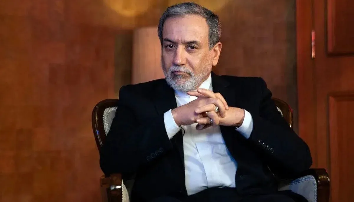 امریکا سے پیغامات کا تبادلہ جاری، دھمکیوں کے سامنے نہیں جھکیں گے: عباس عراقچی