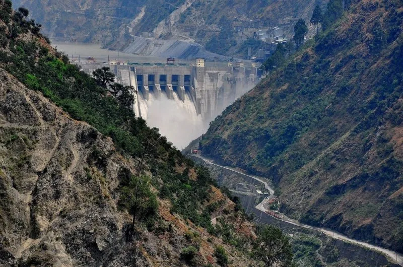 بھارت نے بگلیہار ڈیم سے بھی پانی چھوڑ دیا، پاکستان میں سیلابی خدشات بڑھ گئے