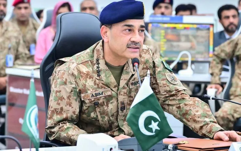 فیلڈ مارشل سید عاصم منیر کا این ڈی ایم اے ہیڈکوارٹرز کا دورہ، مون سون کے دوران ہر ممکن تعاون کی یقین دہانی