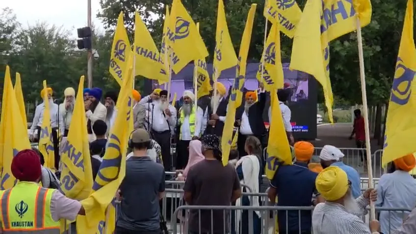 انڈیانا میں خالصتان ریفرنڈم کا آغاز، سکھ ووٹرز کی بڑی تعداد ووٹنگ سینٹر پہنچ گئی