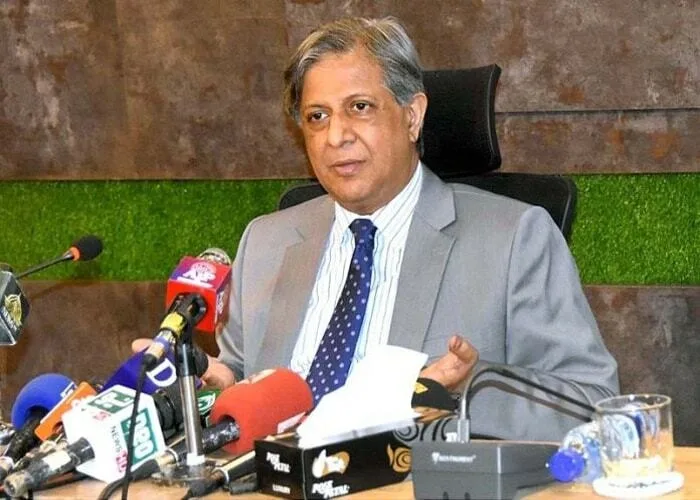 عمران خان کے علاج سے متعلق حکومت کا سپریم کورٹ سے رجوع کرنے کا فیصلہ
