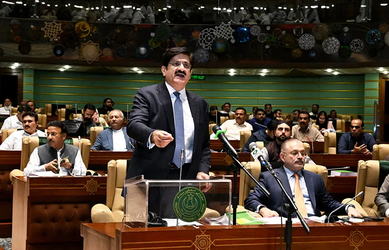  قومی اسمبلی کو خبردار کرتے ہیں، سندھ کو ٹکڑے کرنے کی بات بھی نہ کرنا: مراد علی شاہ