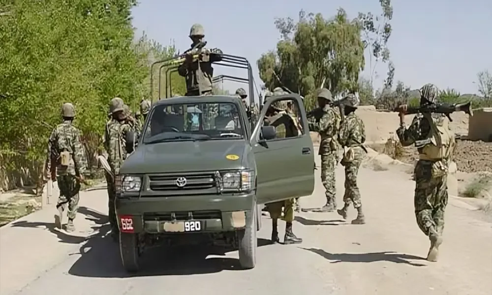خیبرپختونخوا میں سیکیورٹی فورسز کی مختلف کارروائیاں، 21 خوارج ہلاک