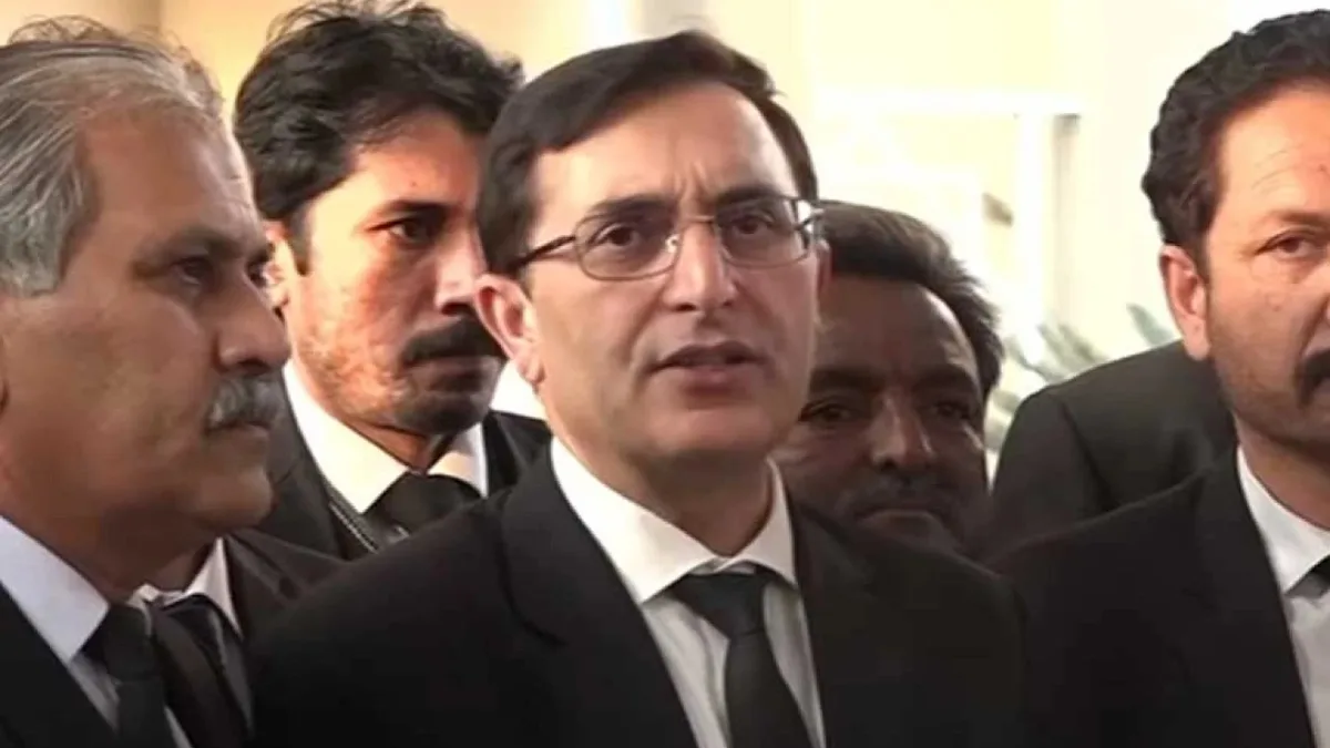 گورنر راج یا ایمرجنسی سے حالات مزید خراب ہوں گے، بیرسٹر گوہر
