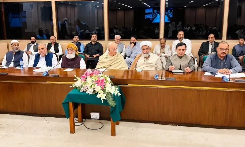 محمود اچکزئی کا اسپیکر چیمبر جانے سے انکار، پی ٹی آئی نے مذاکرات کیلئے نیا وفد تشکیل دے دیا