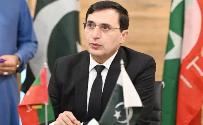 مذاکرات ہونے چاہئیں، لیکن تحریک انصاف کا لانگ مارچ بھی ہوگا: بیرسٹر گوہر