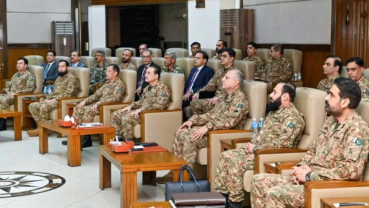  پاکستان بھارتی حمایت یافتہ دہشت گردوں کے خلاف کاروائیاں جاری رکھے گا: فیلڈ مارشل