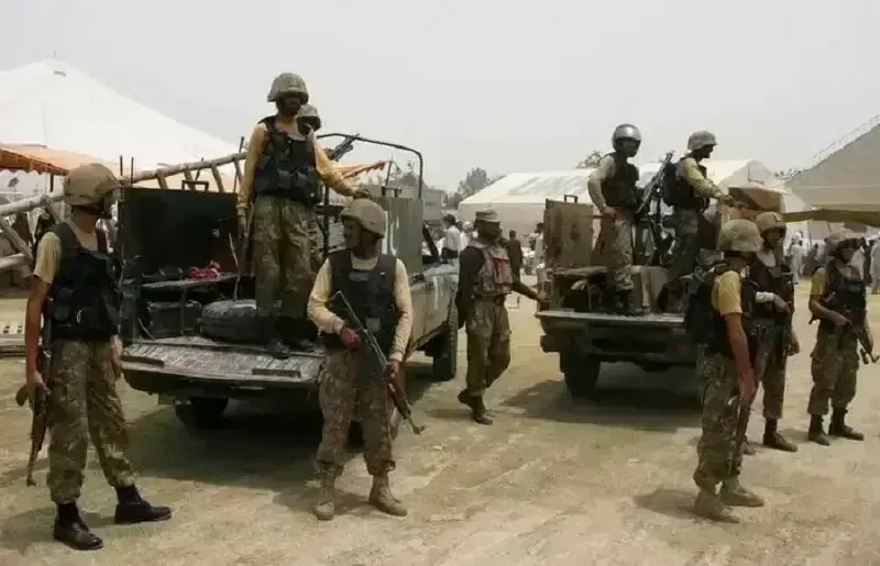 بلوچستان میں سکیورٹی فورسز کے آپریشنز، 9 دہشت گرد ہلاک، ٹھکانے تباہ